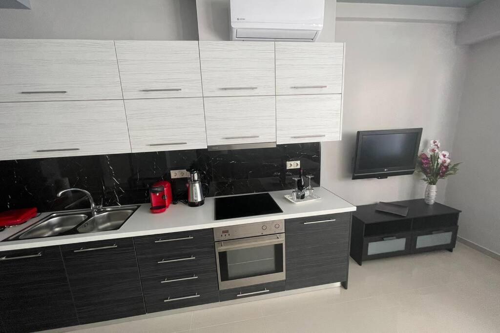 Maxim Deluxe Apartment Nea Alikarnassos Eksteriør billede
